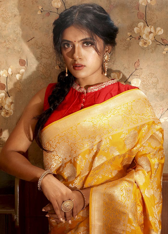 Yellow Grand Looking Katan Handloom Pure Silk Saree With Blouse - Indian Silk House Agencies