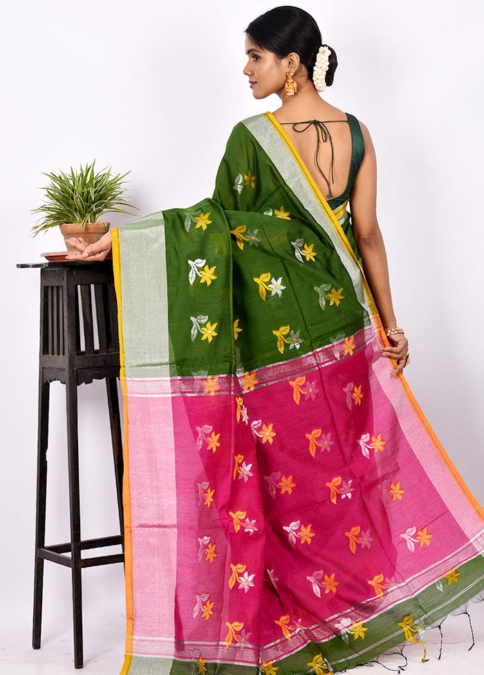 Deep Green Matka Silk Saree With Blouse Piece - Indian Silk House Agencies