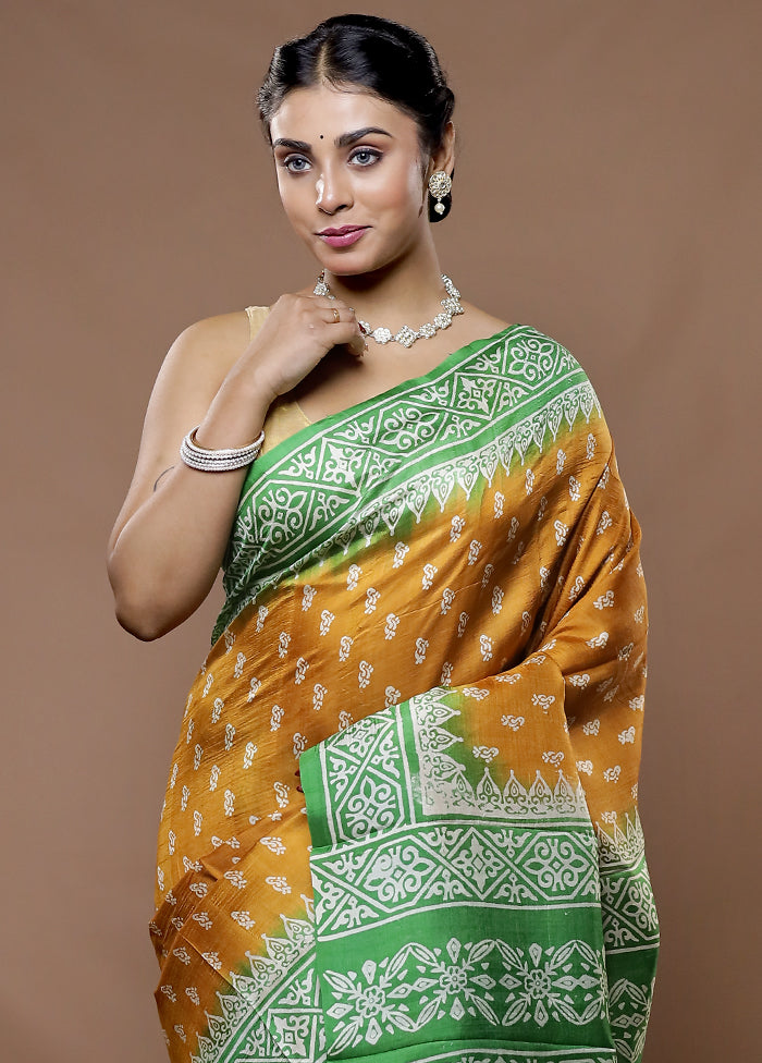 Yellow Printed Pure Silk Saree With Blouse Piece
