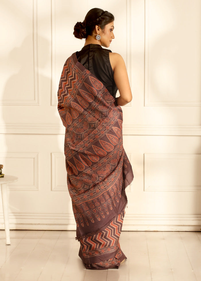 Maroon Tussar Pure Silk Saree With Blouse Piece