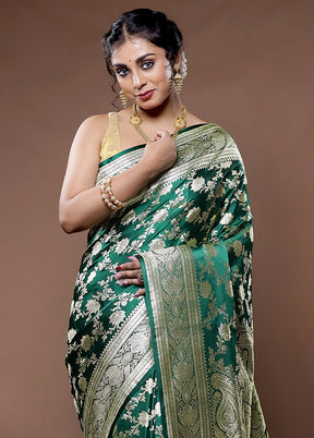 Green Banarasi Pure Silk Saree With Blouse Piece
