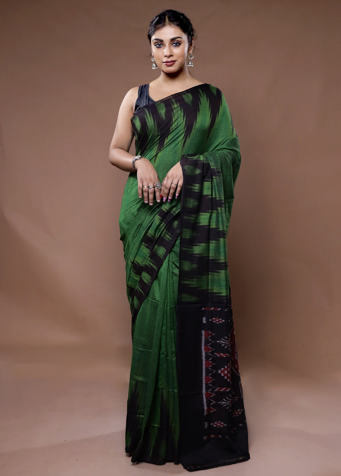 Green Cotton Saree With Blouse Piece