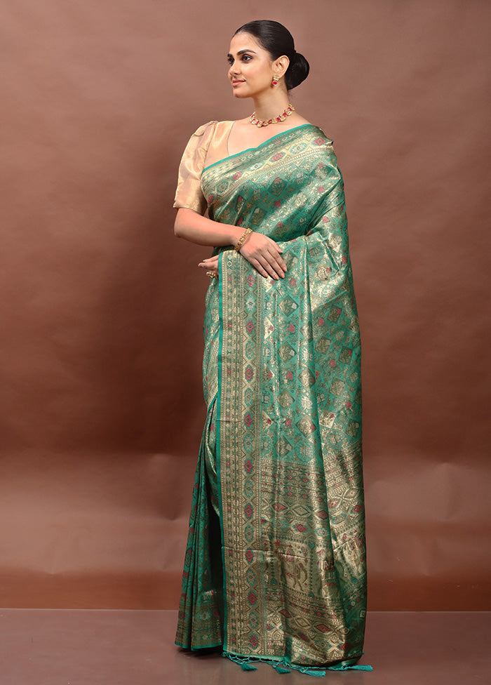 Green Dupion Silk Saree With Blouse Piece