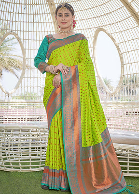 Parrot Green Silk Saree With Blouse Piece