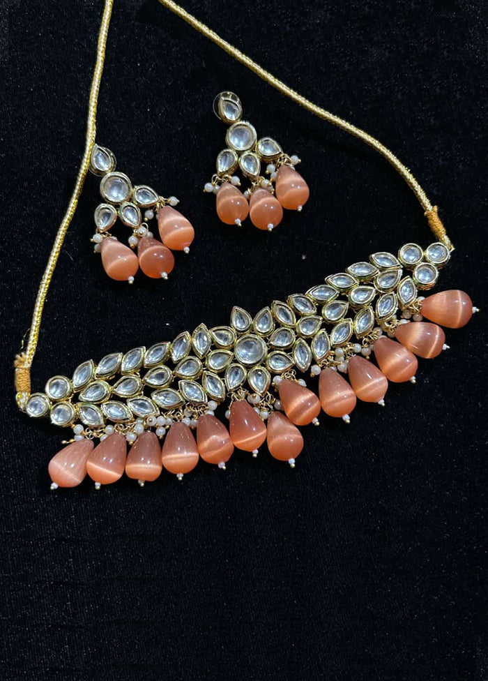 Beige Kundan Antique Necklace Set