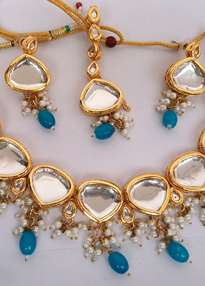 Kundan Studded Sky Blue Jewellery Set With Mangtika - Indian Silk House Agencies