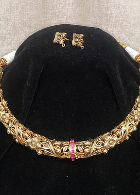 Antique Gold Hasli Necklace With Earrings