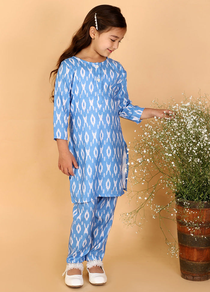 Blue Cotton Linen Ikkat Cultural Kurta And Straight Pant Set