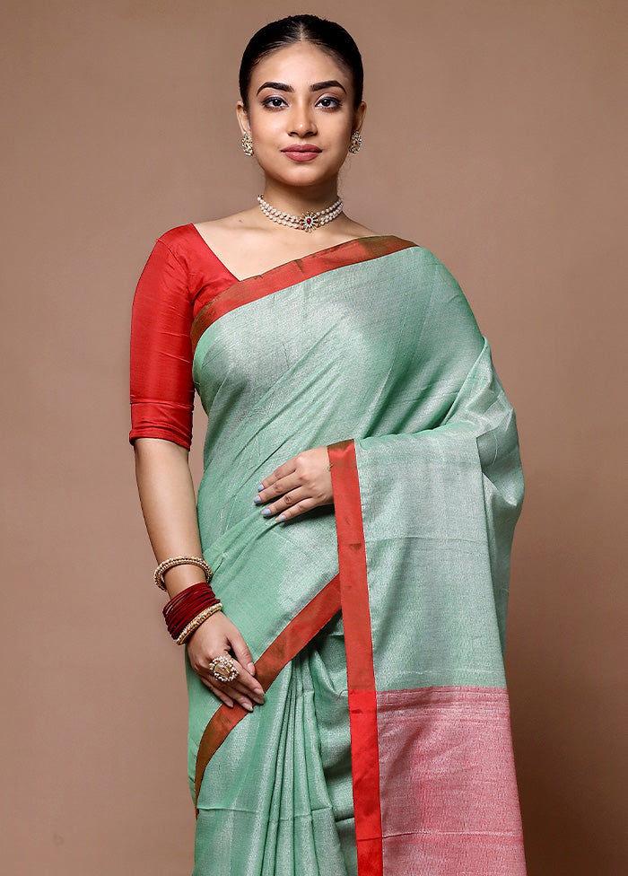 Green Matka Silk Saree With Blouse Piece