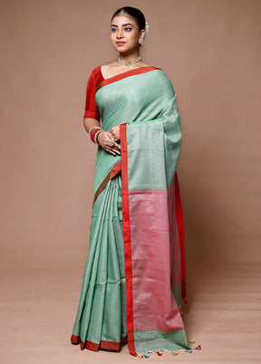 Green Matka Silk Saree With Blouse Piece