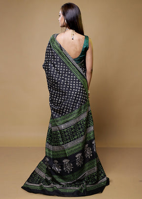 Black Printed Pure Silk Saree Without Blouse Piece