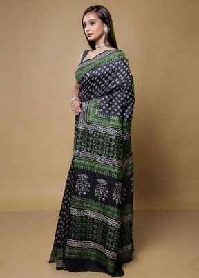 Black Printed Pure Silk Saree Without Blouse Piece