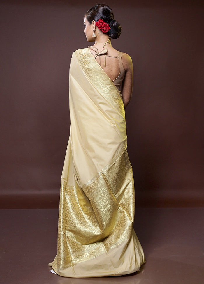 Cream Uppada Silk Saree With Blouse Piece