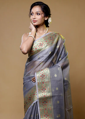 Grey Cotton Saree With Blouse Piece