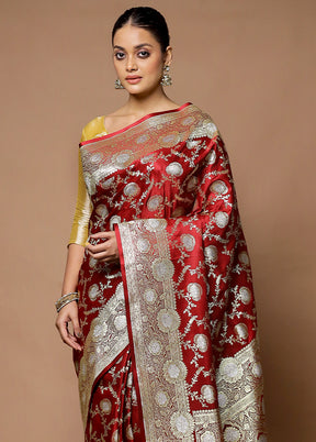 Red Banarasi Silk Saree With Blouse Piece