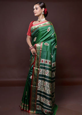 Green Garad Pure Silk Saree Without Blouse Piece