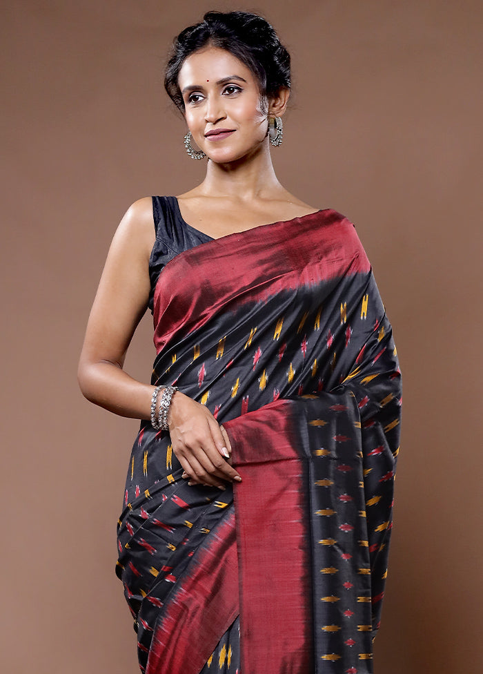 Black Ikkat Pure Silk Saree With Blouse Piece