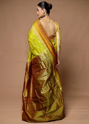 Green Handloom Kanjivaram Pure Silk Saree With Blouse Piece