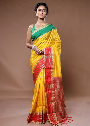 Yellow Kanjivaram Silk Saree With Blouse Piece