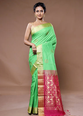 Green Kanjivaram Silk Saree With Blouse Piece