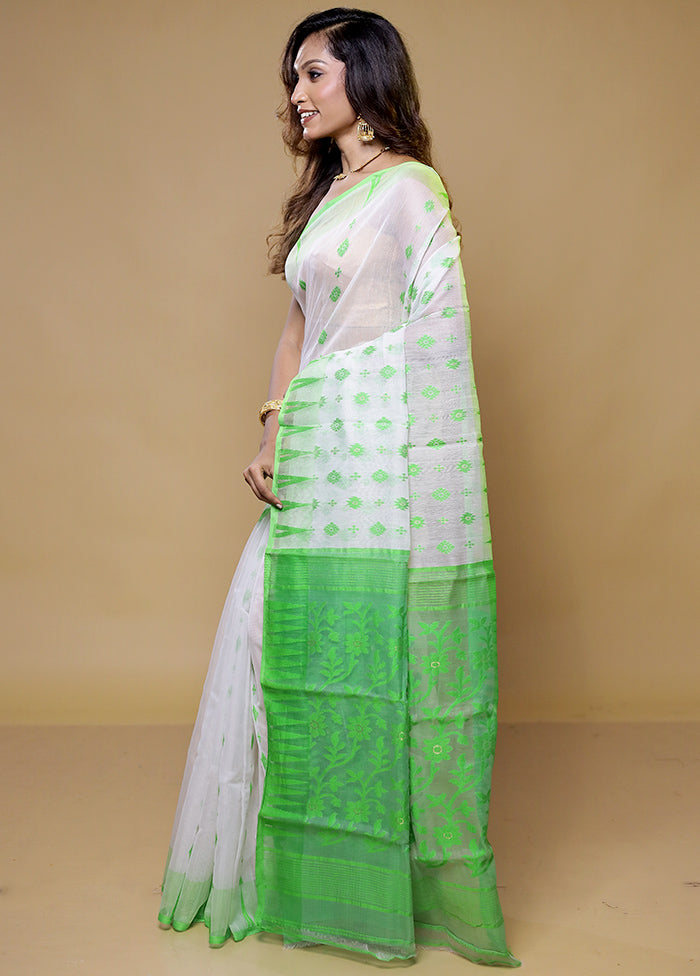 White Tant Jamdani Saree Without Blouse Piece