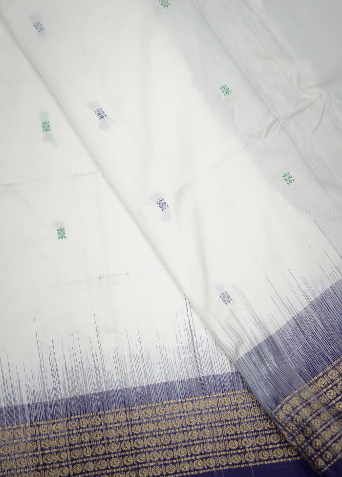 White Kanjivaram Pure Silk Saree With Blouse Piece - Indian Silk House Agencies
