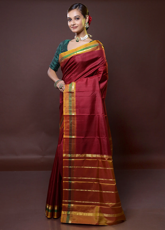 Maroon Handloom Kanjivaram Pure Silk Saree With Blouse Piece