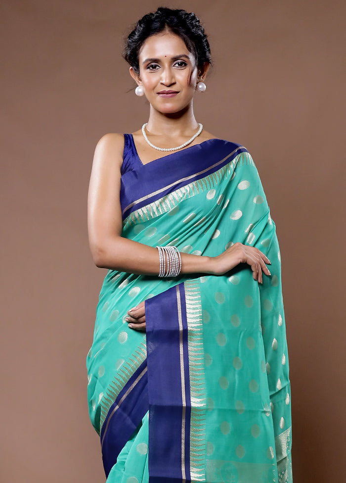 Green Cotton Saree With Blouse Piece