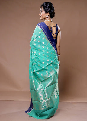 Green Cotton Saree With Blouse Piece