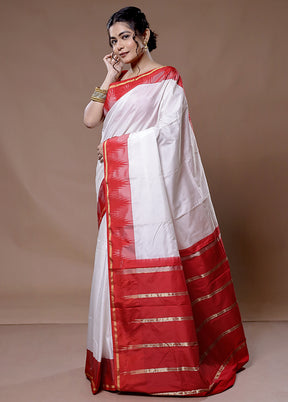 White Kanjivaram Silk Saree With Blouse Piece - Indian Silk House Agencies