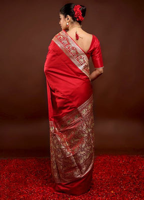 Red Handloom Banarasi Pure Silk Saree With Blouse Piece