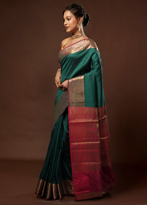 Green Banarasi Silk Saree With Blouse Piece