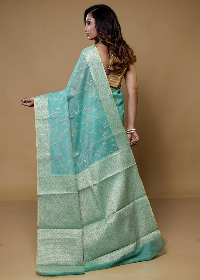 Green Cotton Saree With Blouse Piece