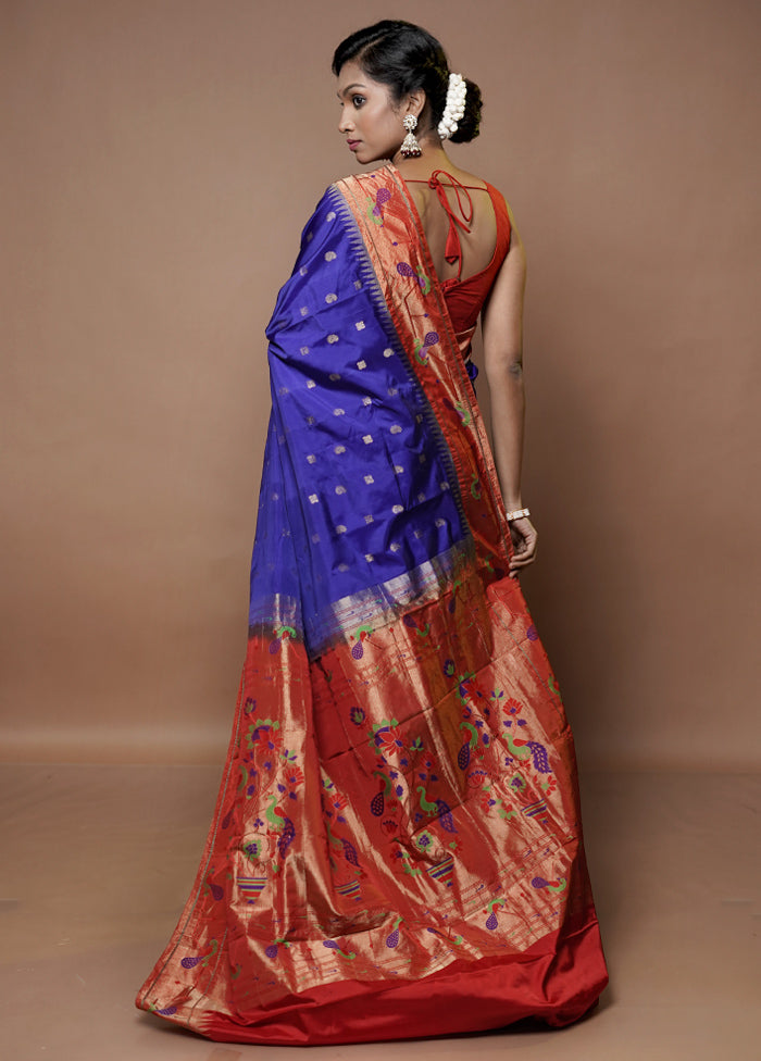 Blue Handloom Kanjivaram Pure Silk Saree With Blouse Piece