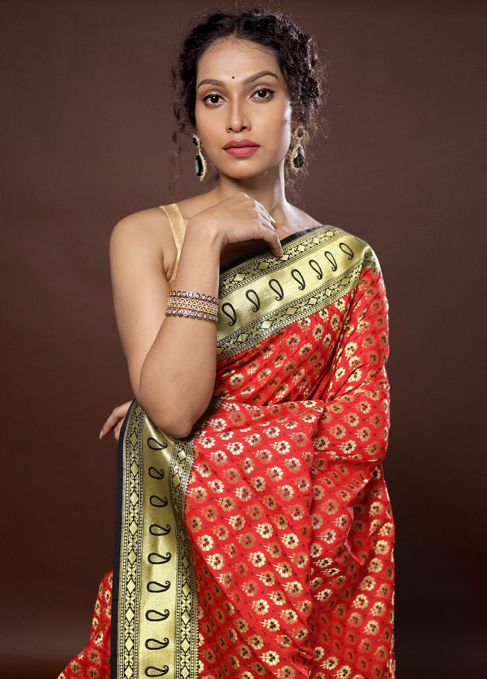 Red Uppada Silk Saree With Blouse Piece
