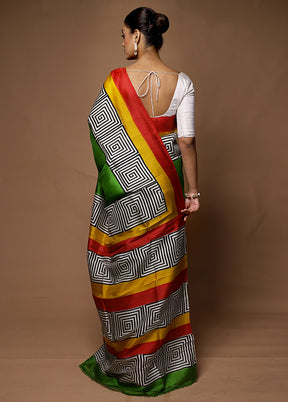 Green Printed Pure Silk Saree Without Blouse Piece