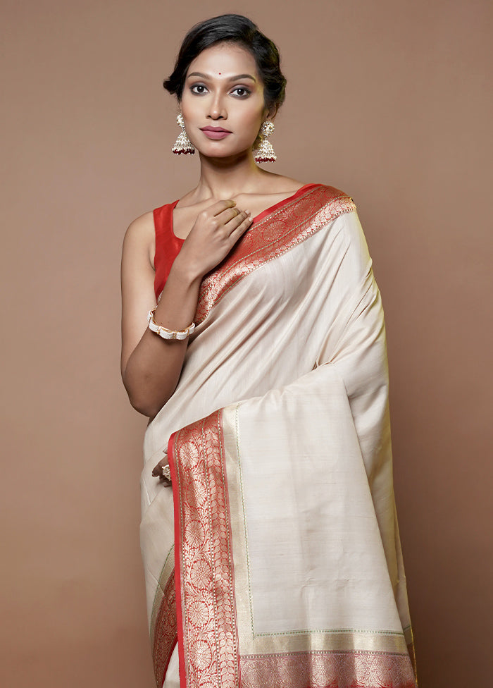 Cream Handloom Tussar Pure Silk Saree With Blouse Piece