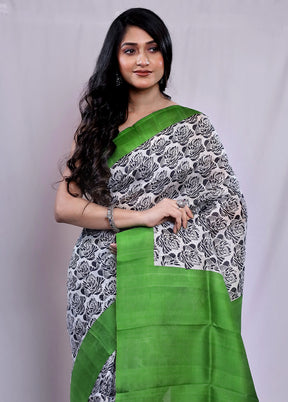 Cream Printed Pure Silk Saree With Blouse Piece - Indian Silk House Agencies