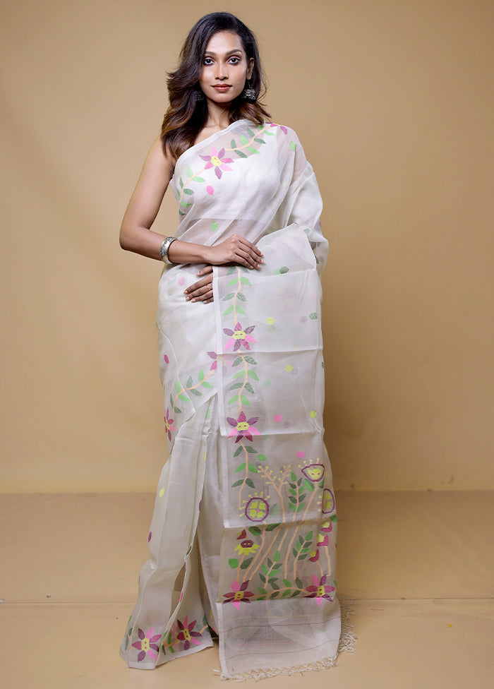 White Handloom Tussar Pure Silk Saree With Blouse Piece