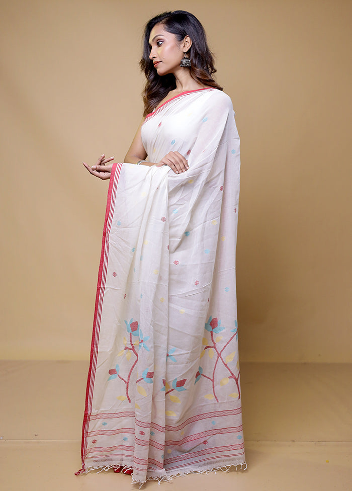 White Cotton Saree With Blouse Piece