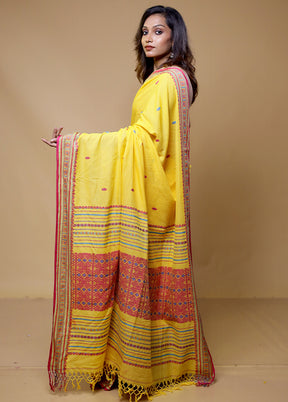 Yellow Pure Cotton Saree With Blouse Piece