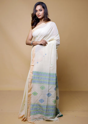 Cream Cotton Saree With Blouse Piece