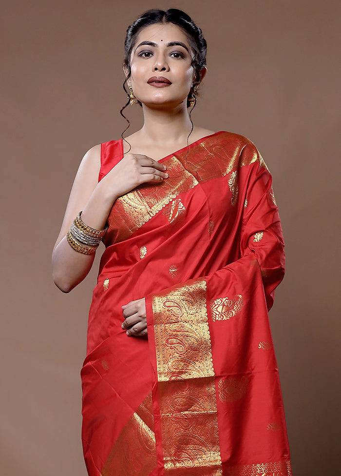 Red Kanjivaram Silk Saree With Blouse Piece