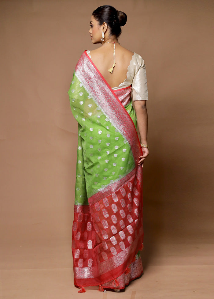 Green Kora Silk Saree With Blouse Piece