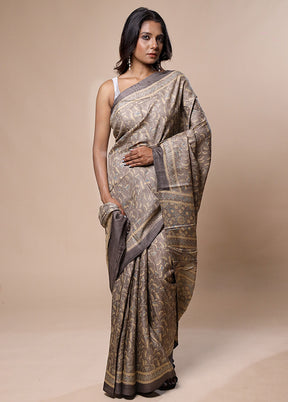 Grey Handloom Tussar Pure Silk Saree With Blouse Piece