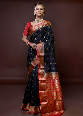 Black Kanjivaram Silk Saree With Blouse Piece