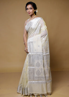 Cream Kora Silk Saree With Blouse Piece