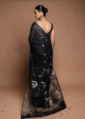 Black Handloom Matka Pure Silk Saree With Blouse Piece