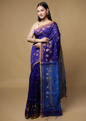 Blue Matka Silk Saree With Blouse Piece