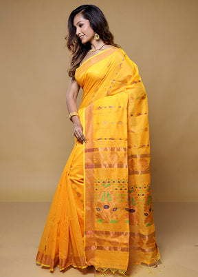 Yellow Matka Silk Saree With Blouse Piece